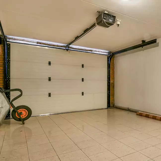 Professionals Stanley Garage Doors Service in Springdale, OH